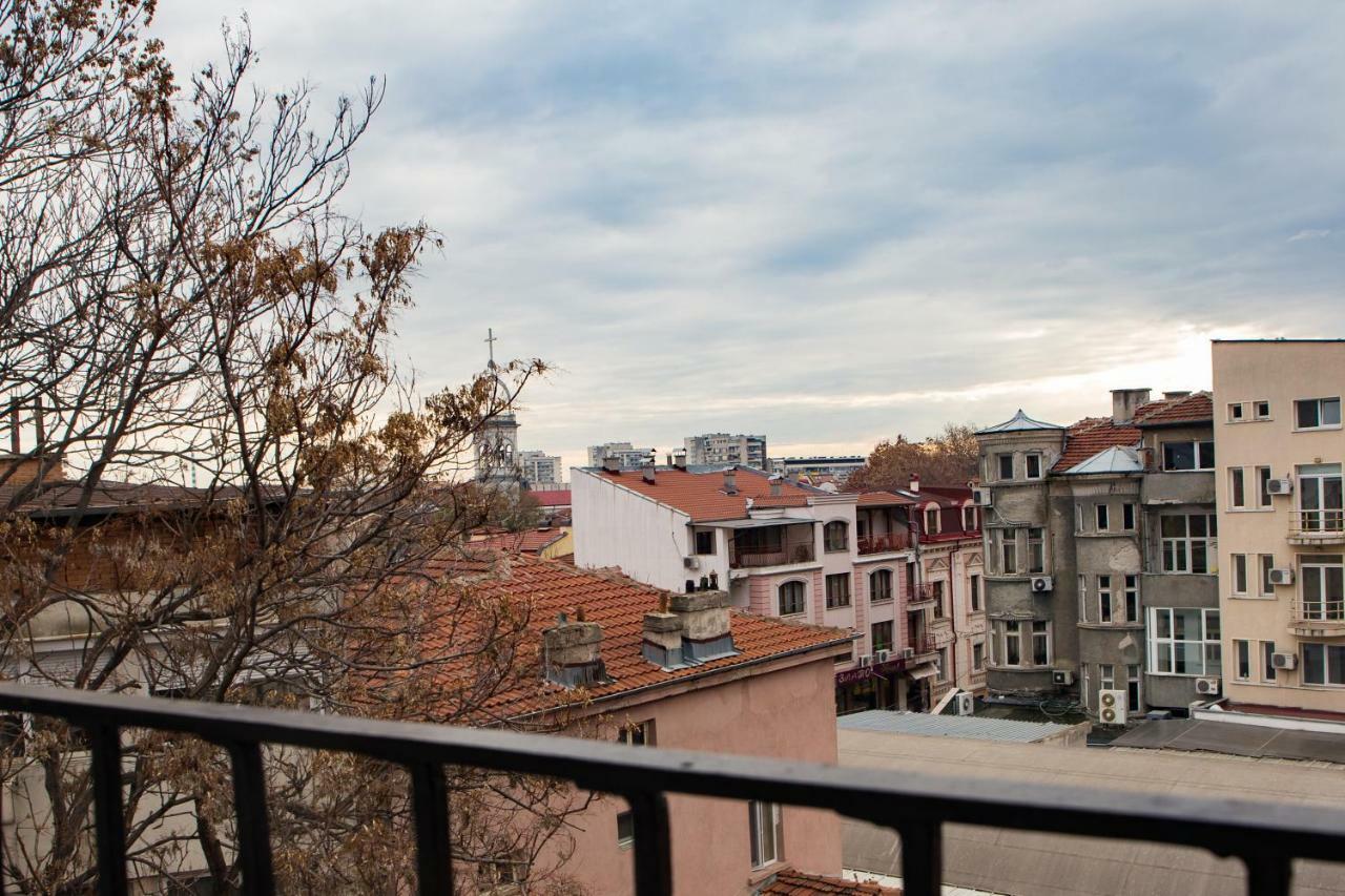 Beautiful Best Location Apartment "Blue Mouse" プロヴディフ エクステリア 写真