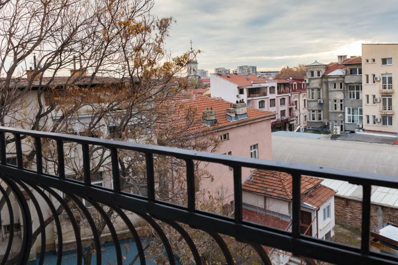Beautiful Best Location Apartment "Blue Mouse" プロヴディフ エクステリア 写真